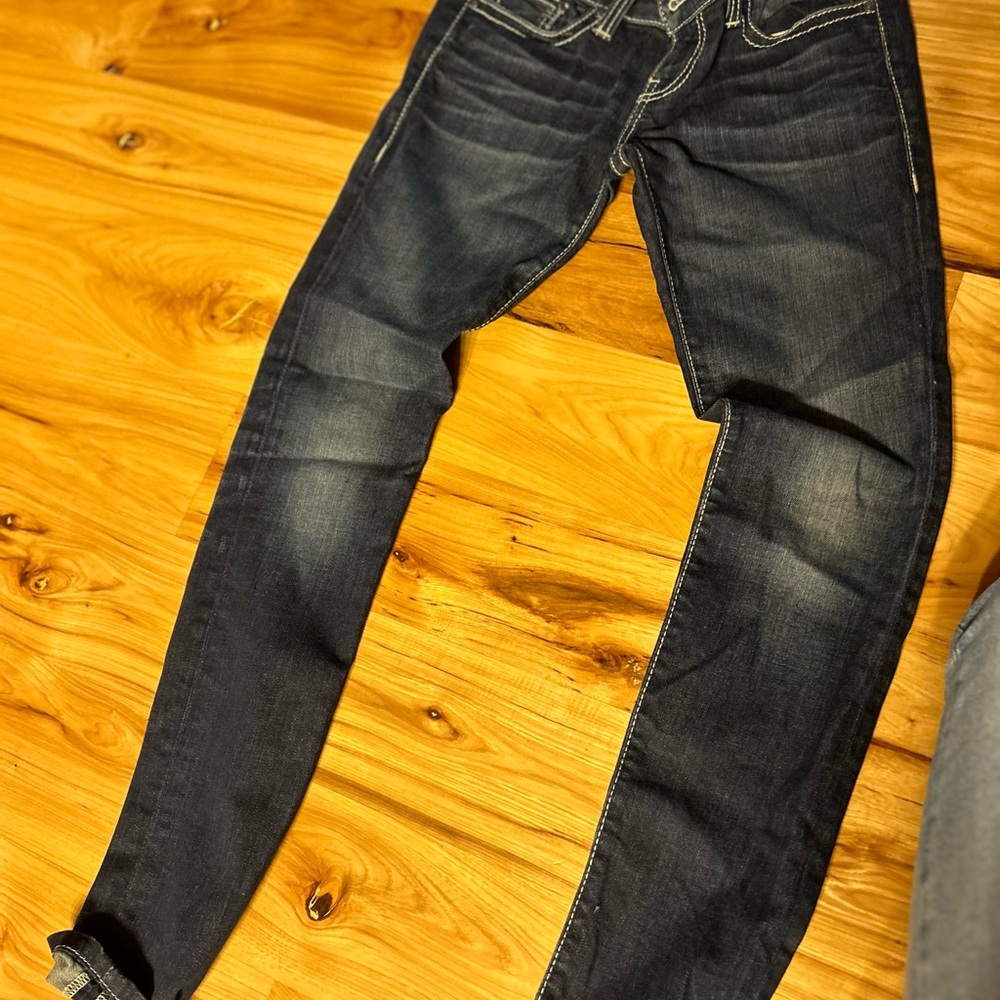 Jeans - Picture 7 of 8
